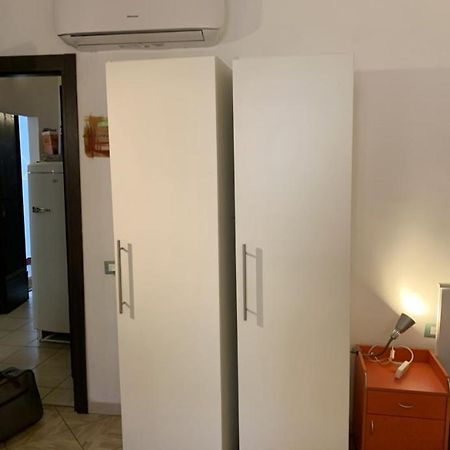 Backpackers House Bed & Breakfast โบโลญญา ภายนอก รูปภาพ