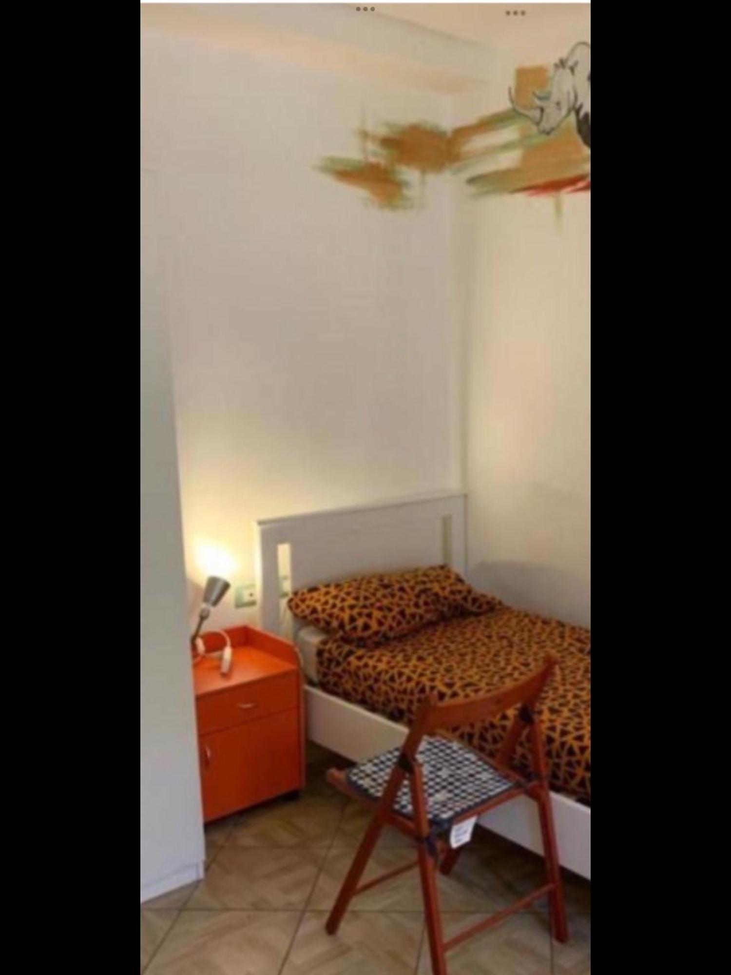 Backpackers House Bed & Breakfast โบโลญญา ภายนอก รูปภาพ